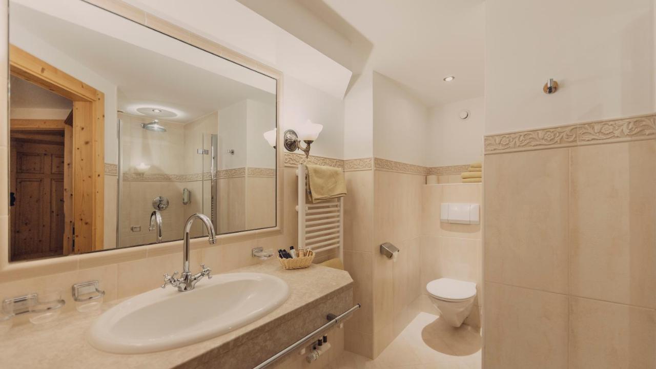 Hotel Tanzer อิสชเกิล ภายนอก รูปภาพ